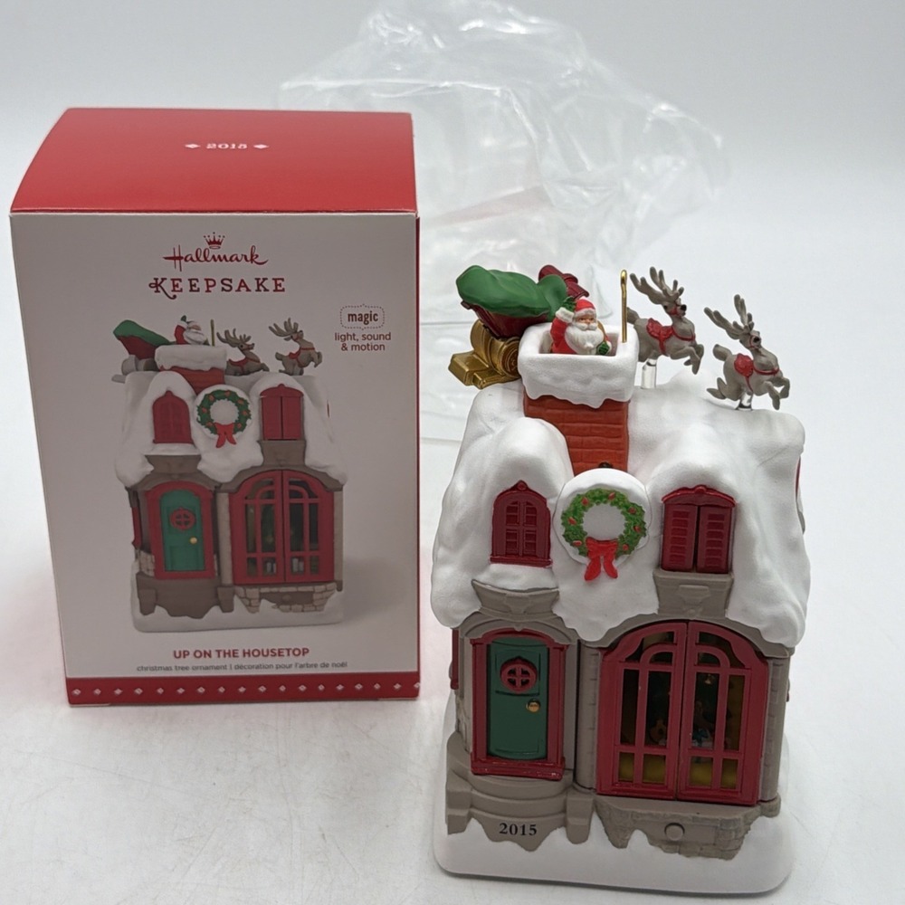 Hallmark Ornament UP ON THE HOUSETOP 2015 Magic Light Sound & Motion NIB